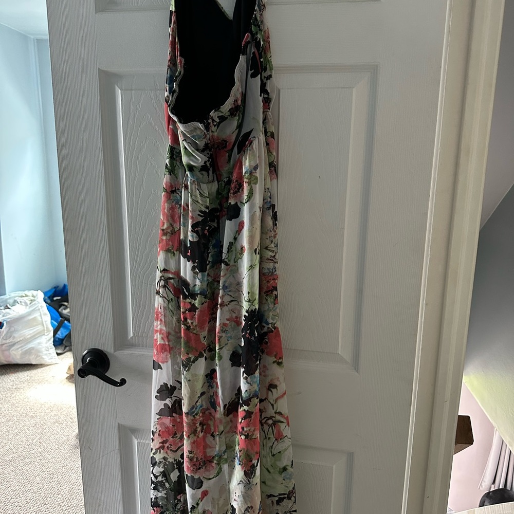 Crystal Doll Floral Print Dress - Picture 6 of 9